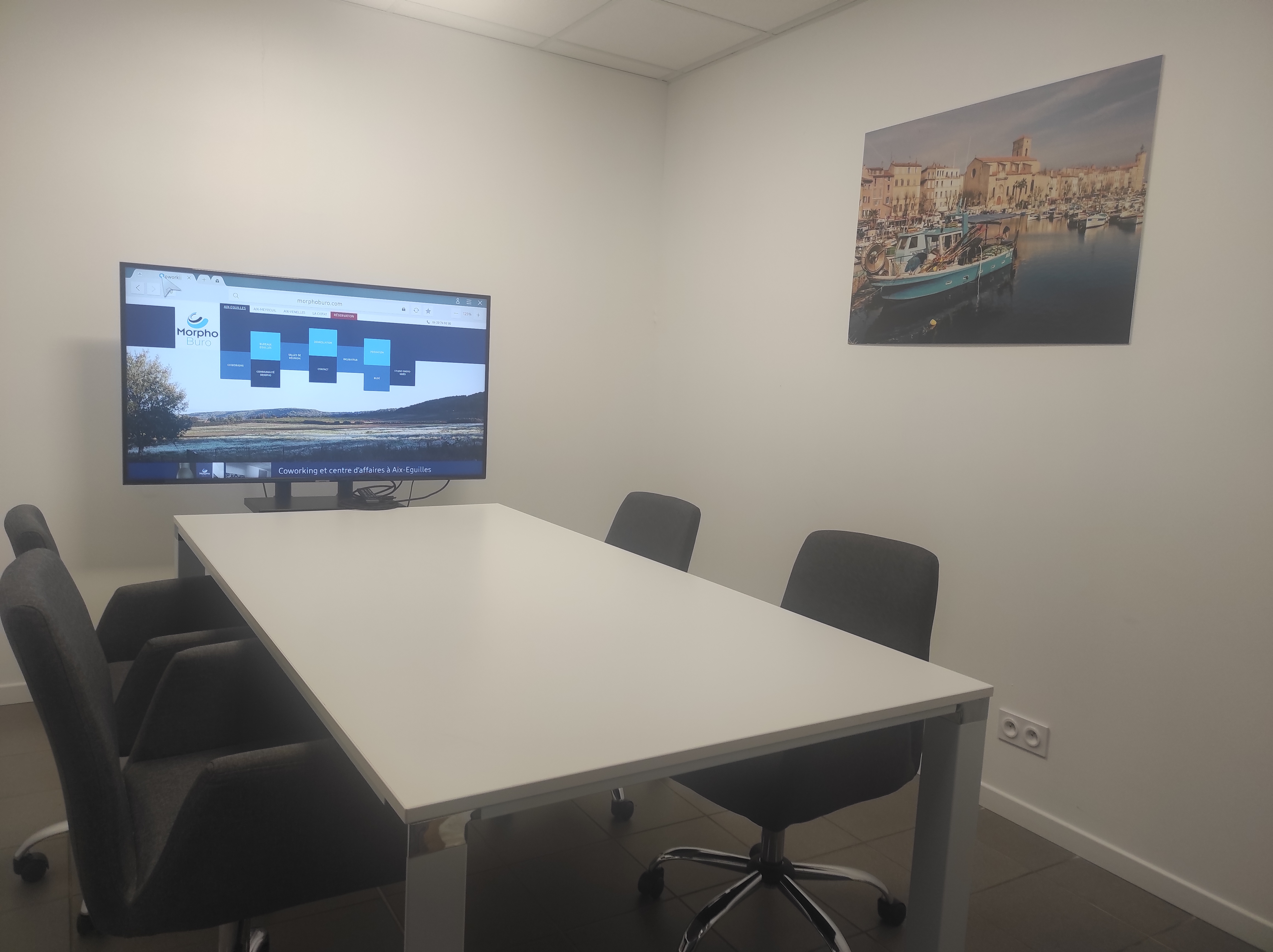 Salle de réunion entre MARSEILLE & TOULON à LA CIOTAT