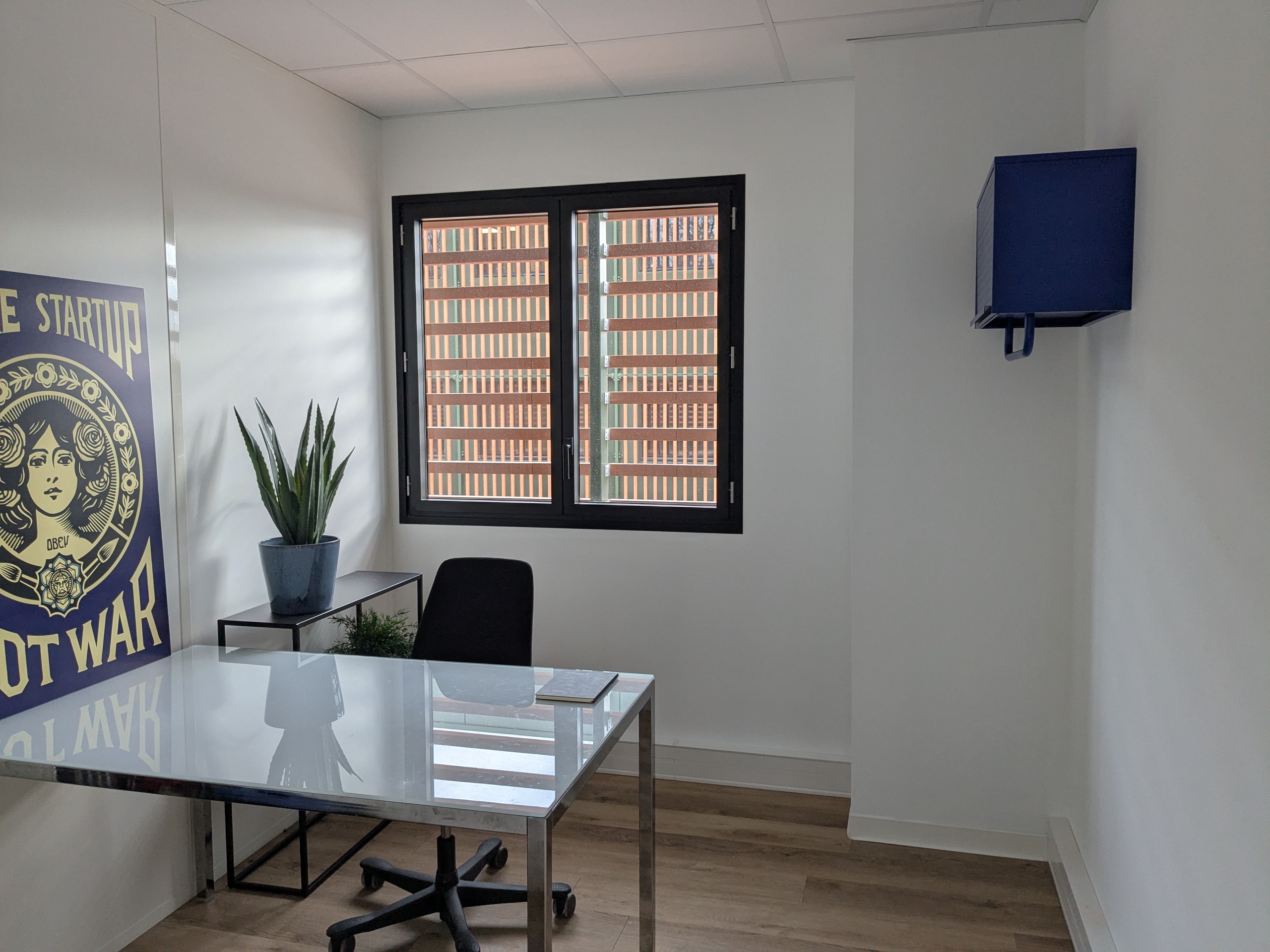 Bureau FLEX au Nord d'Aix à VENELLES
