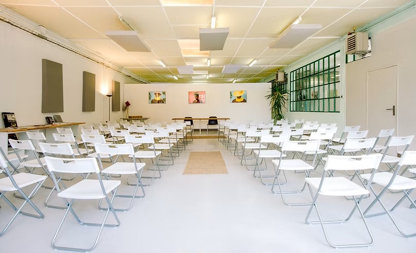 Espace verrière - privatisation comprenant plusieurs salles et jardin